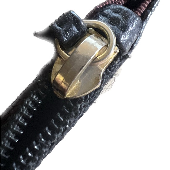 CHANEL Caviar Quilted Wallet On Chain WOC Black - Picture 3 of 8